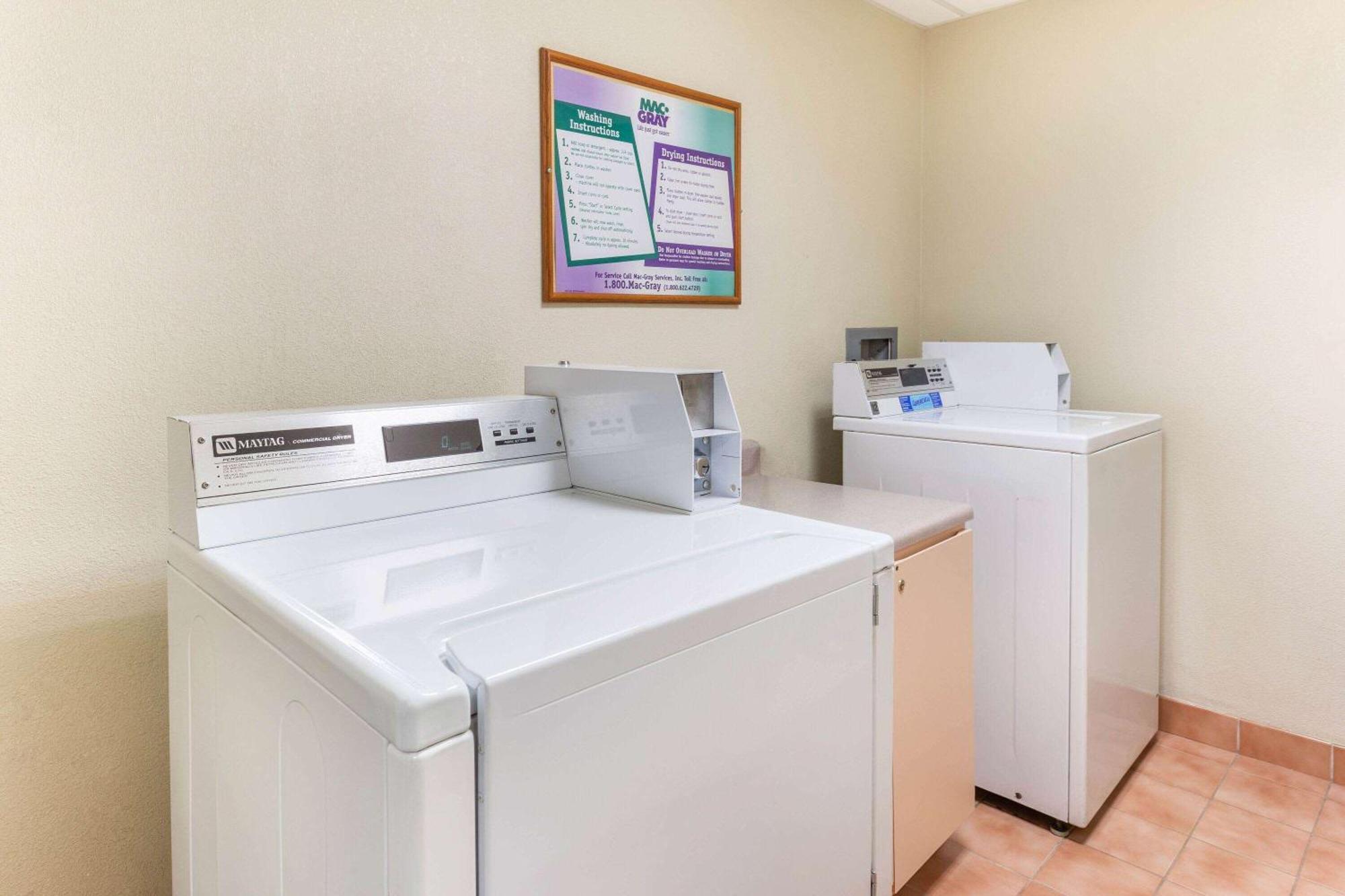 La Quinta By Wyndham Chicago Gurnee Otel Dış mekan fotoğraf